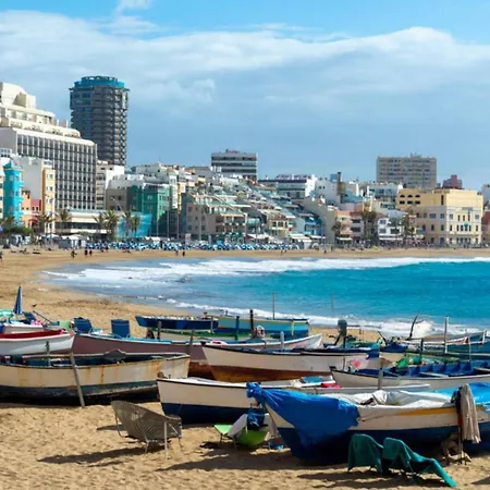El Corazon En El Puerto By Villagrancanaria *