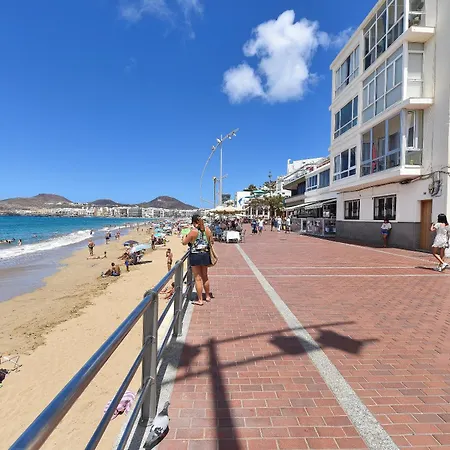 El Corazon En El Puerto By Villagrancanaria *